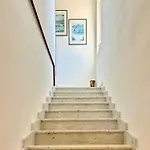 Nuras - Casa Le Rose Apartmán *