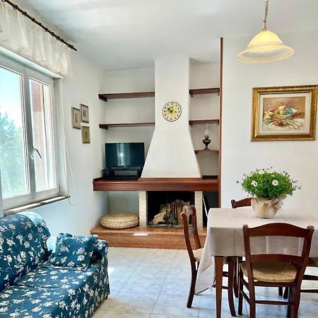 Daire Nura's - Casa Le Rose *