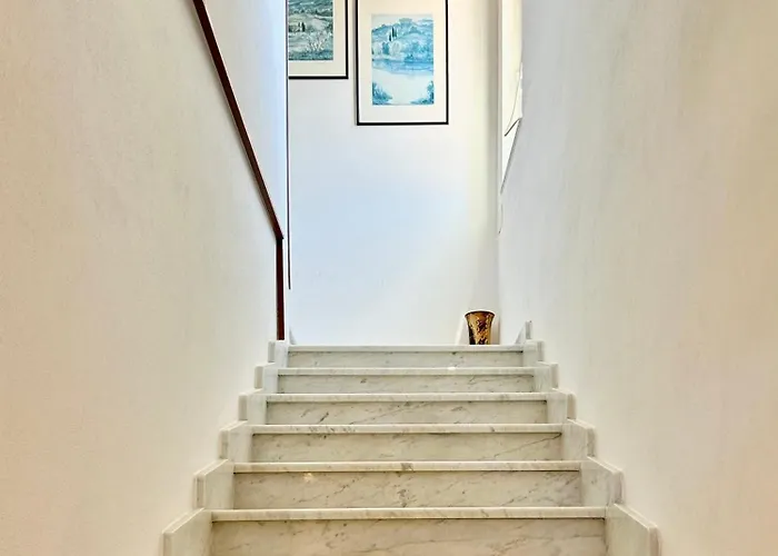 Nura's - Casa Le Rose Daire *